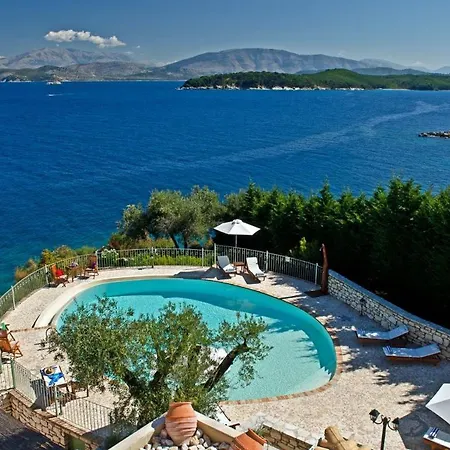 Sleeps 12 Pool Wifi *