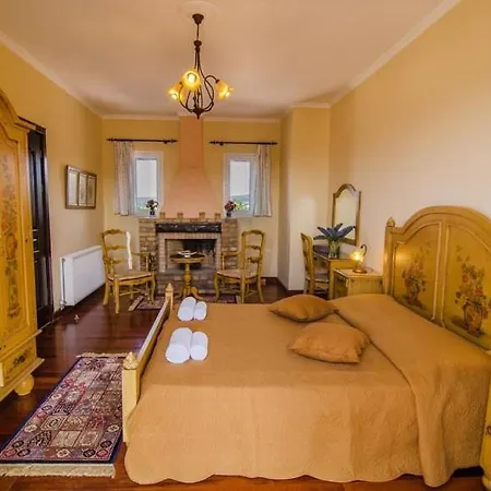 Sleeps 12 Pool Wifi Villa